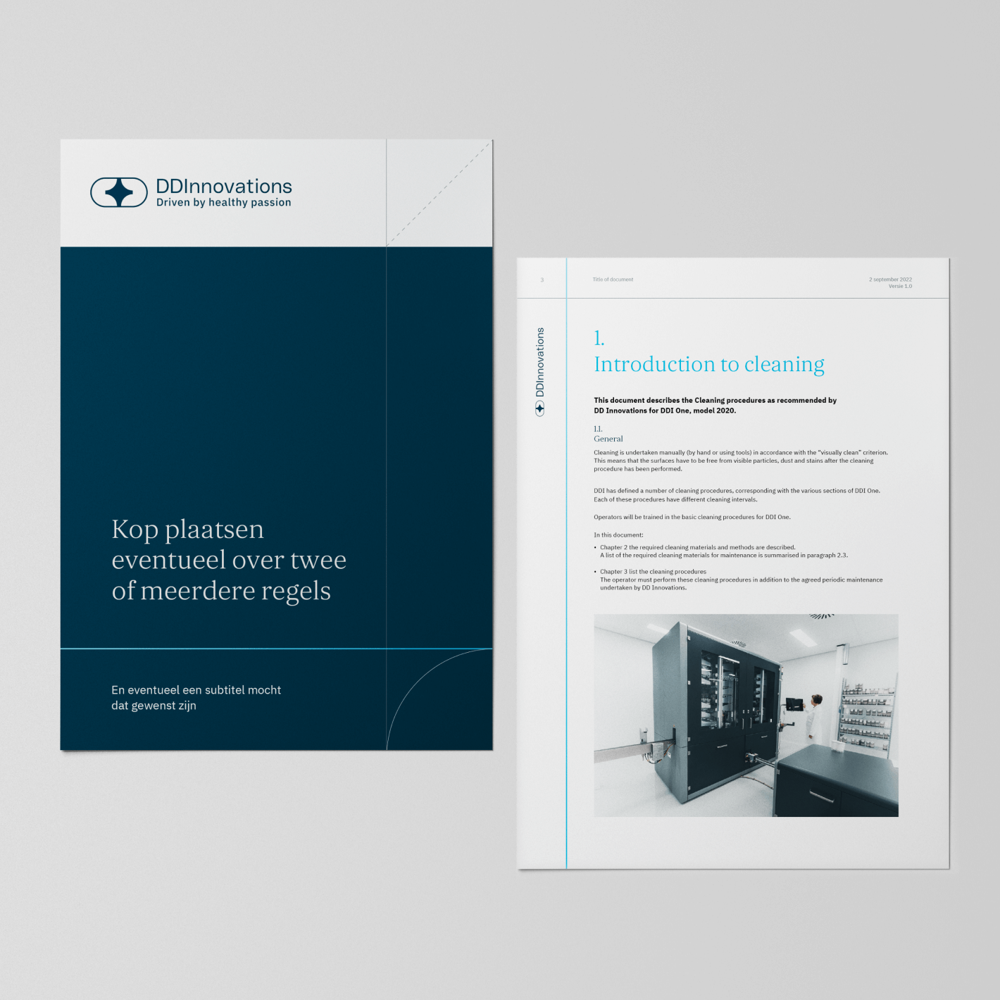 Twee uitingen in de vorm van briefpapier van DDInnovations ontworpen door Studio Piraat.