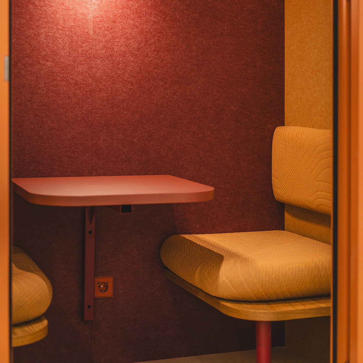 Een foto op locatie van Igluu die het beeldconcept van Studio Piraat volgt.