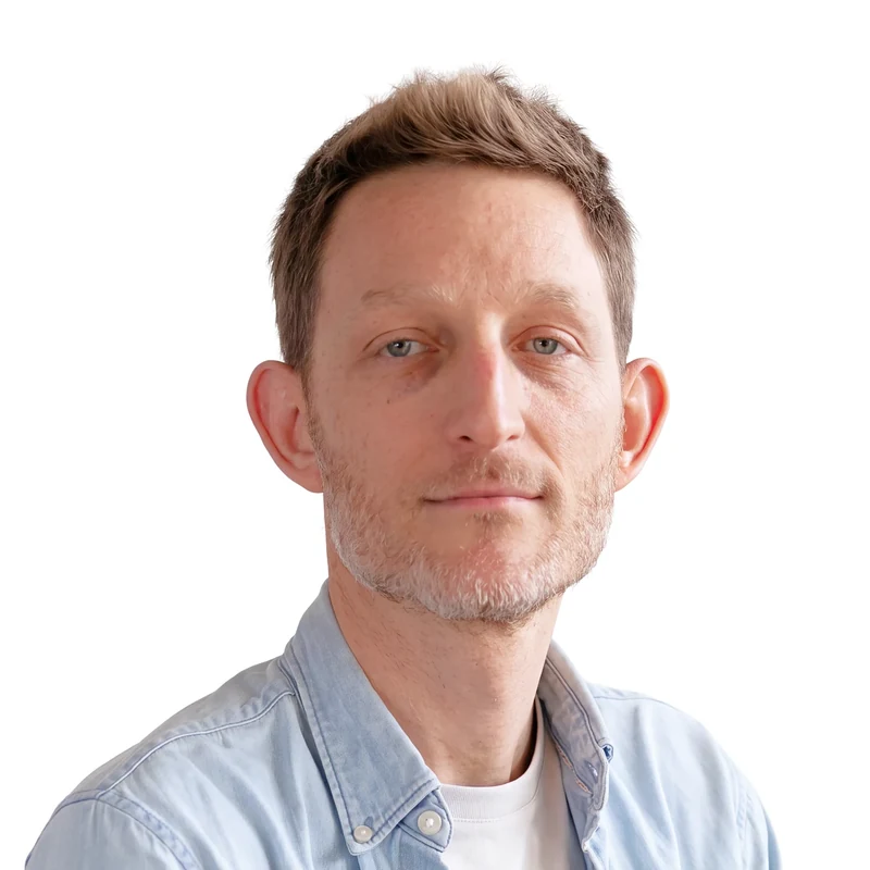 Portrait of Avi Friedman, VP Marketing at Botika