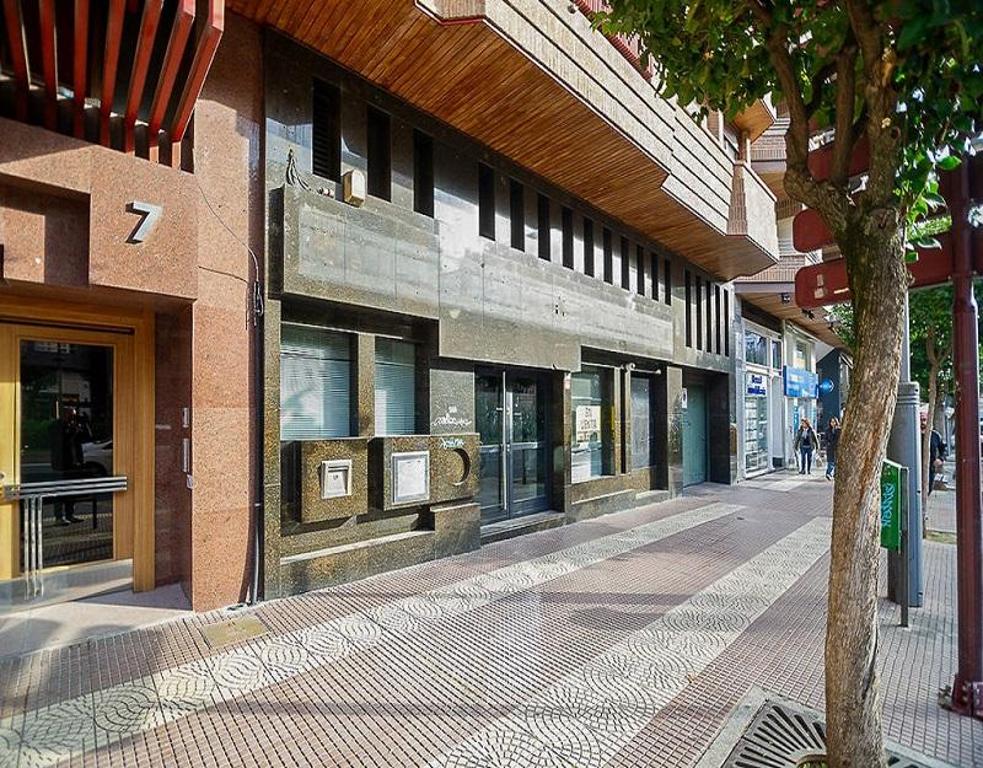 Local en venta en Avenida Solidaridad, 7. Logroño