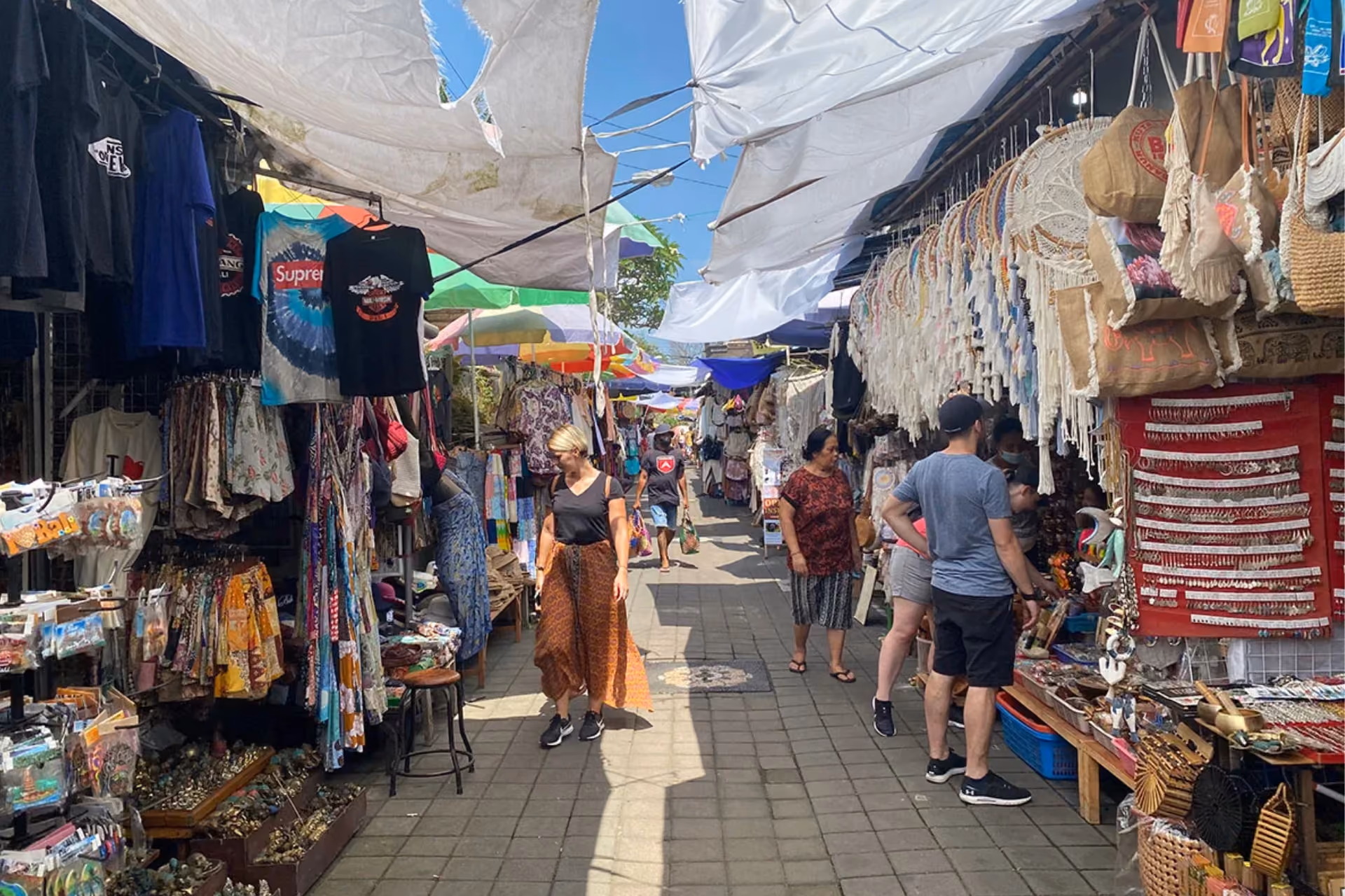 People shopping in Ubud Art Market