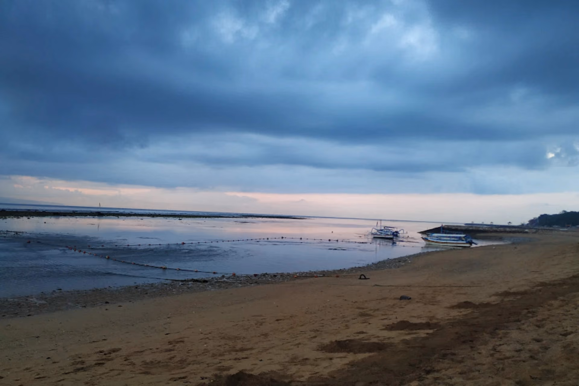 Serene view of Sindhu Beach.