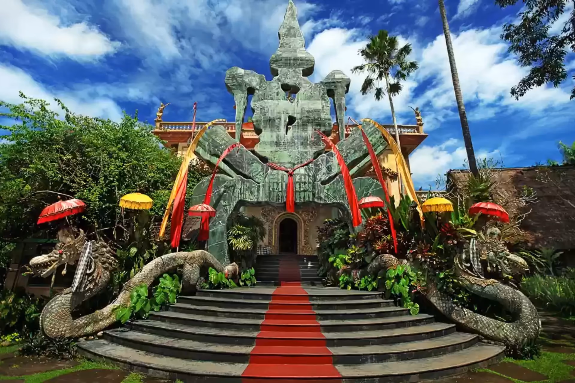 Entrance of Blanco Renaissance Museum.