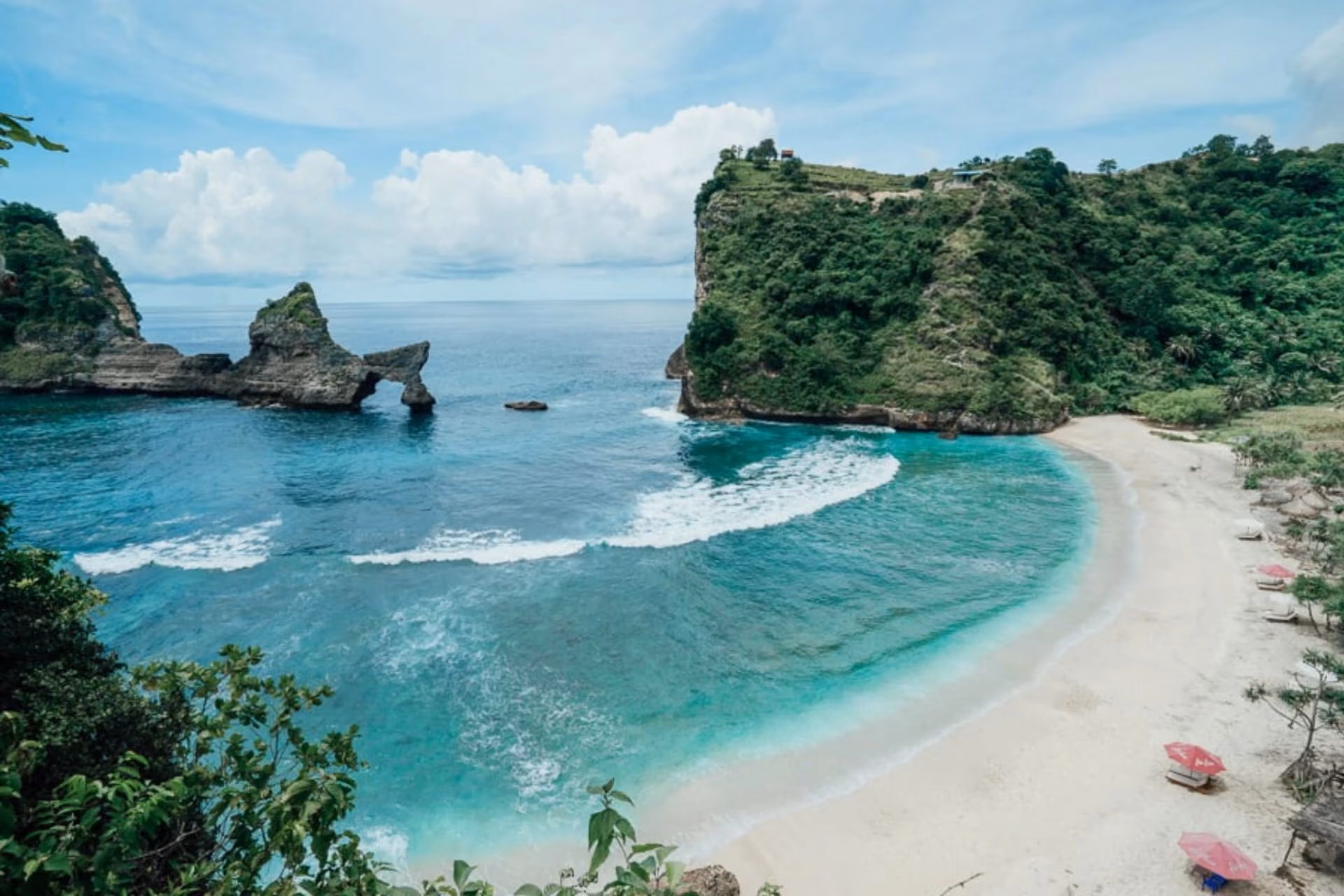 Secluded atmosphere at Atuh Beach in Nusa Penida.