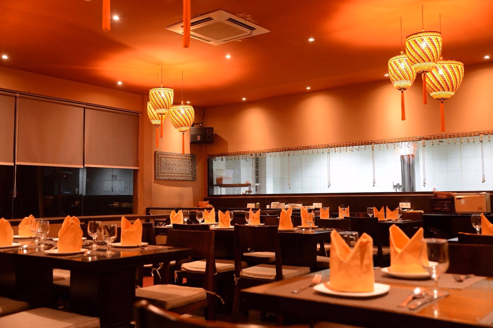 Dining at Ganesha Ek Sanskriti