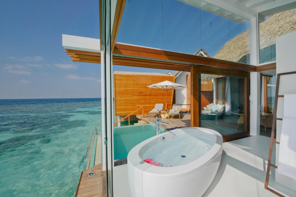 Open-air bathroom of the resort with breathtaking views.