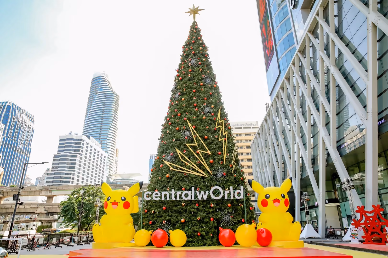 is december a good time to visit thailand