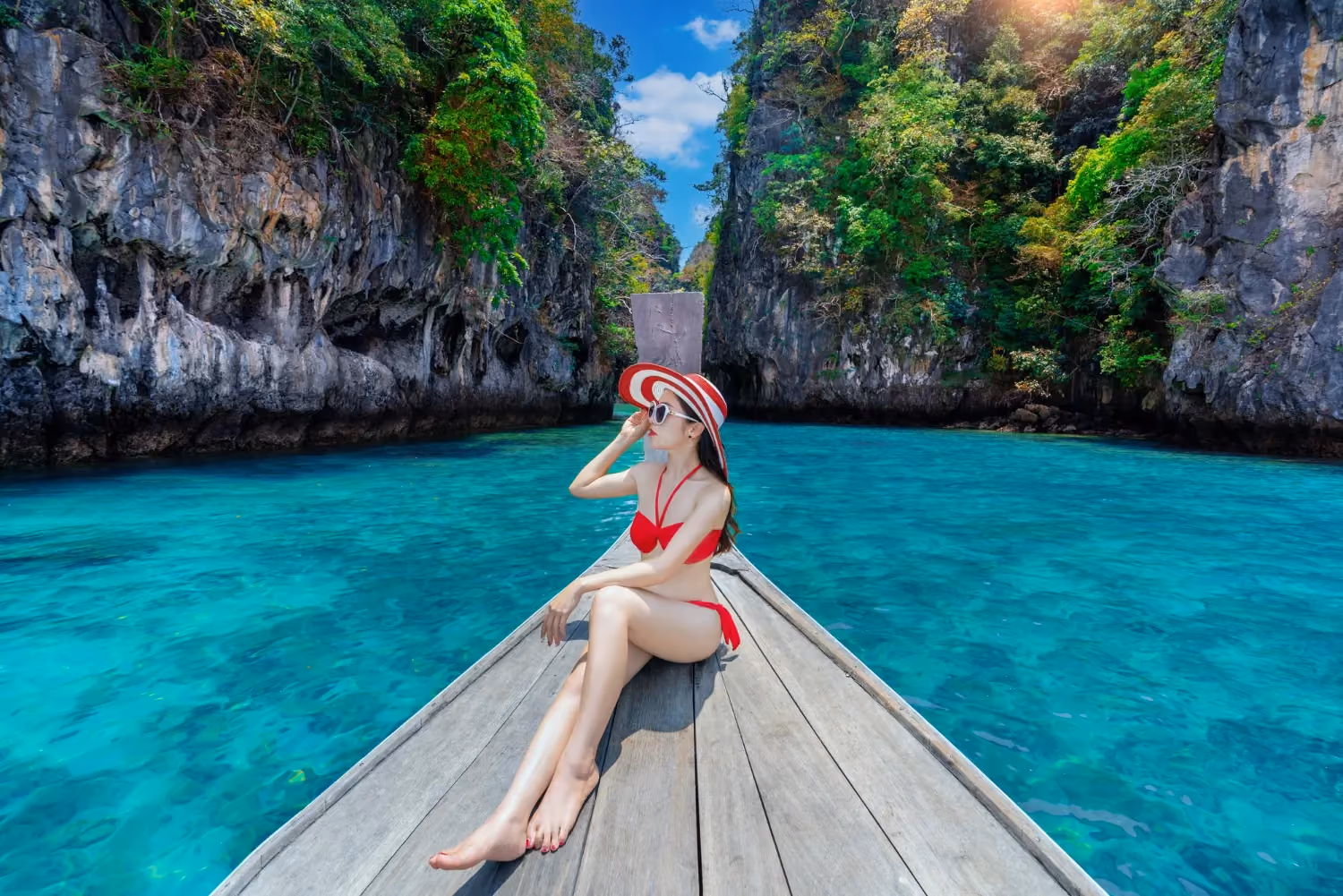 Where waves whisper and sunsets glow — the perfect couple’s escape