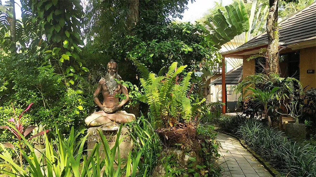 Shanti Toya Ashram, Ubud
