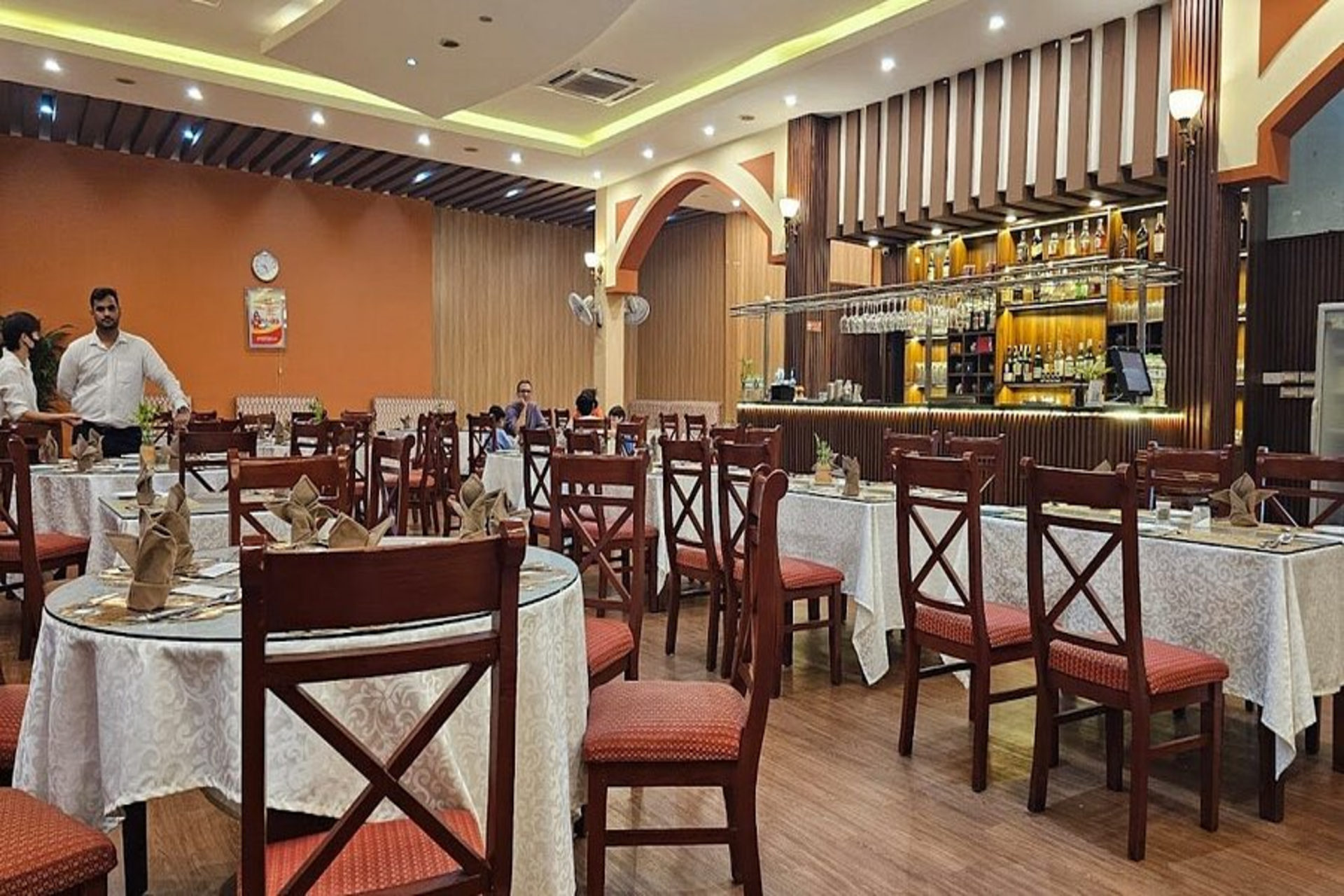 Celebrating authentic Indian flavours in Vietnam’s capital — where tradition meets warm hospitality.