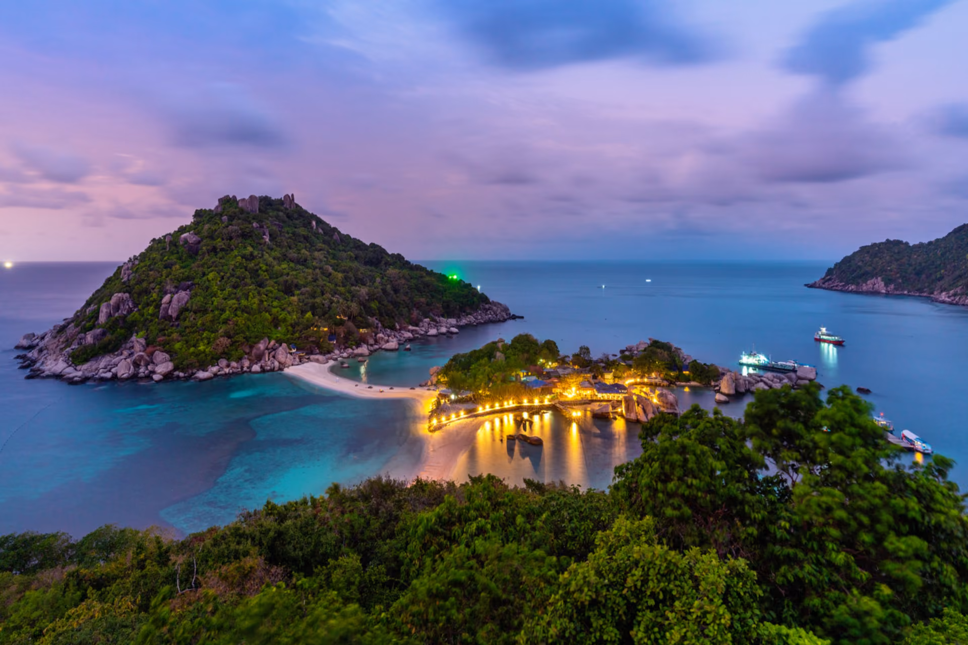 Warm beached in Krabi, Thailand a fun and romantic summer getaway for couples.