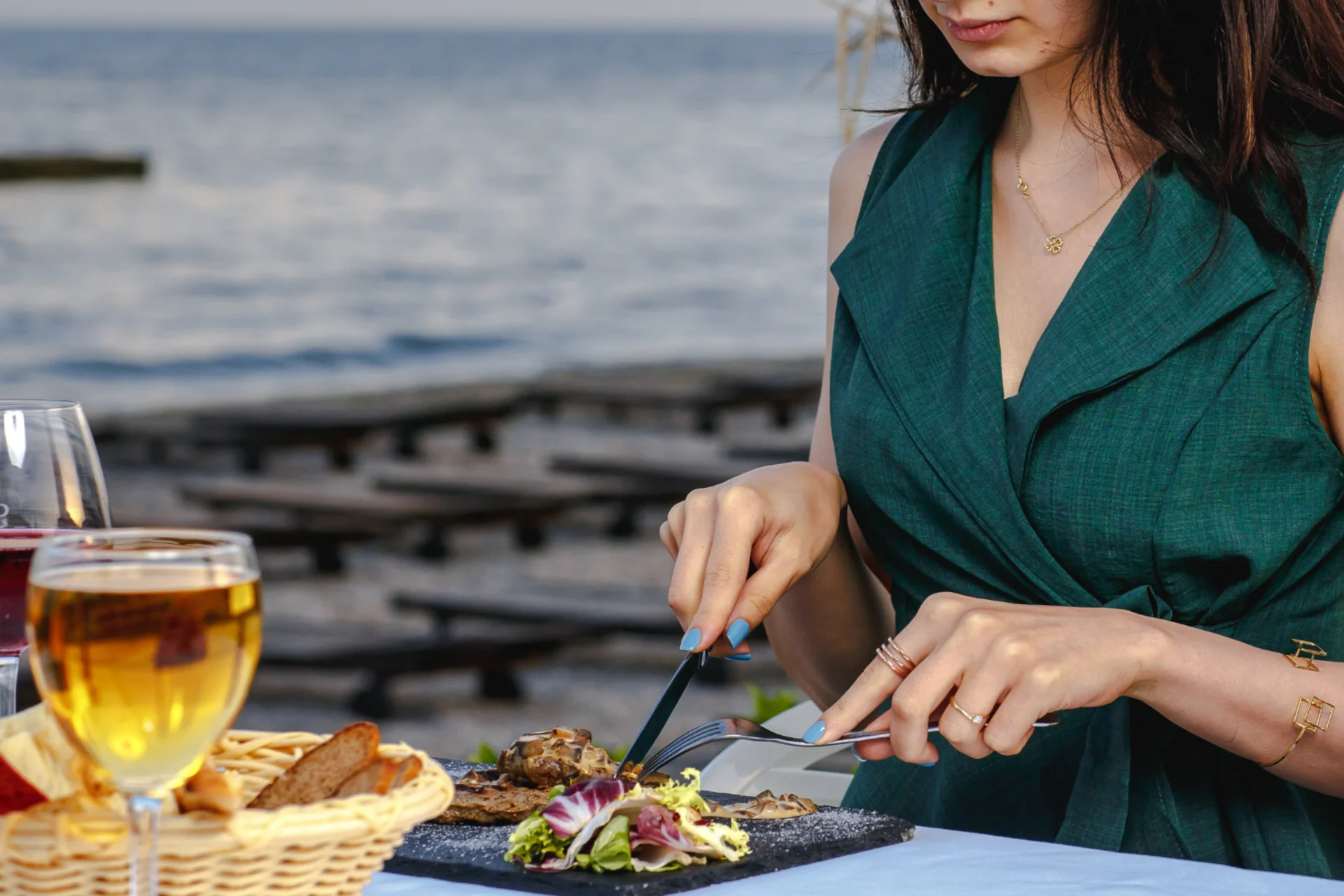 Lunch by the sea—simple food, ocean breeze, and quiet moments under the trees.