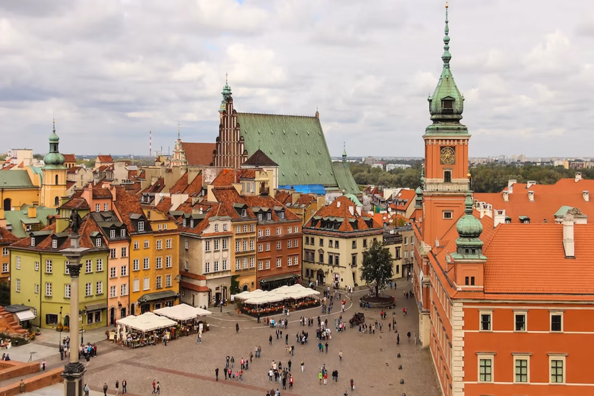 Warm days and long daylight hours make Poland’s historic cities perfect for relaxed exploration in June.
