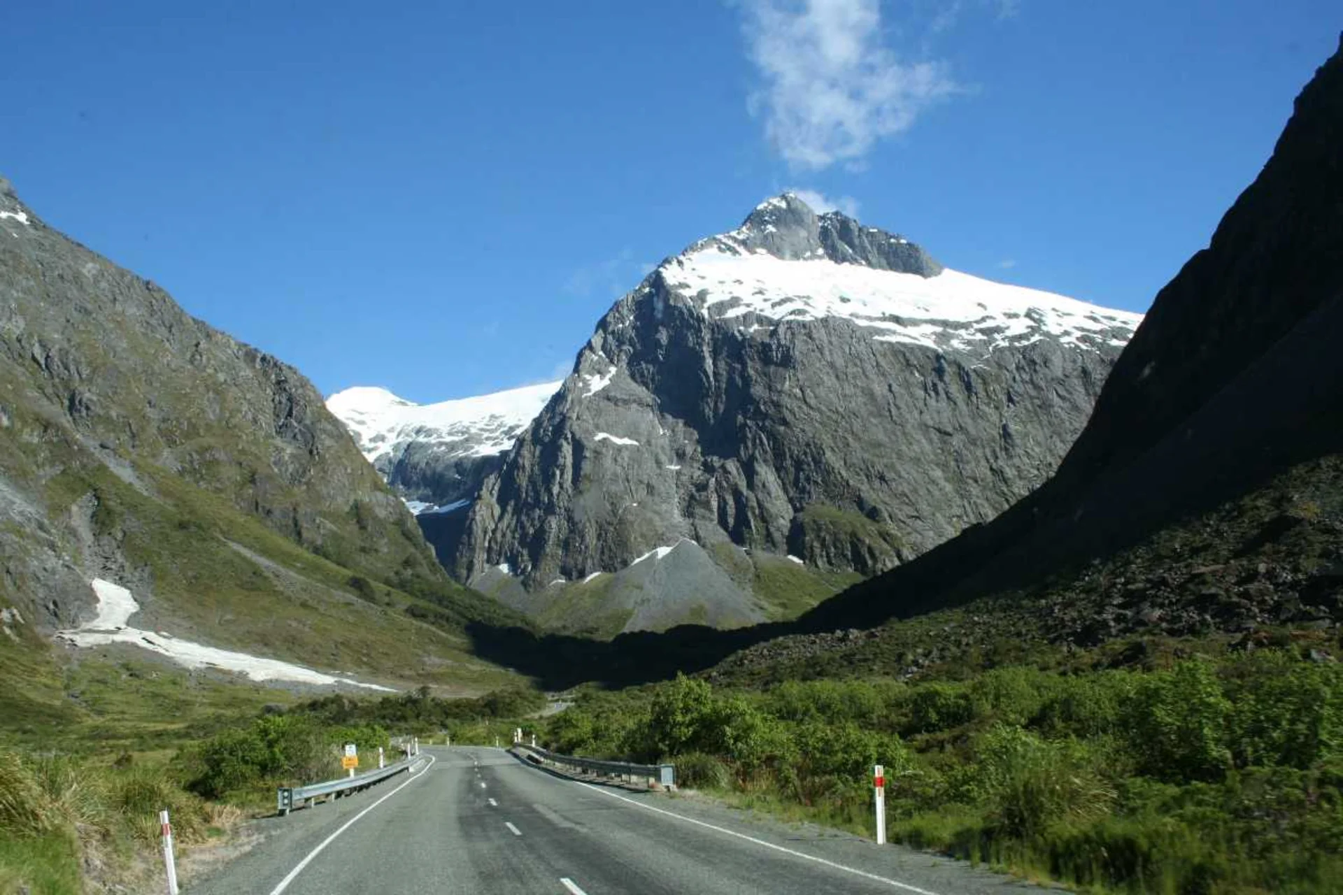 New Zealand mountains and fjords - June holiday destinations for nature lovers