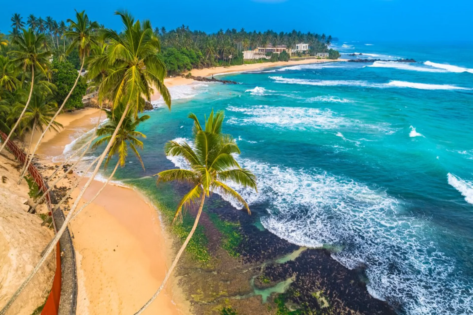 Best countries for 4 days trips in February Sri Lanka — a perfect 4-day February destination with ancient temples, lush landscapes and golden beaches