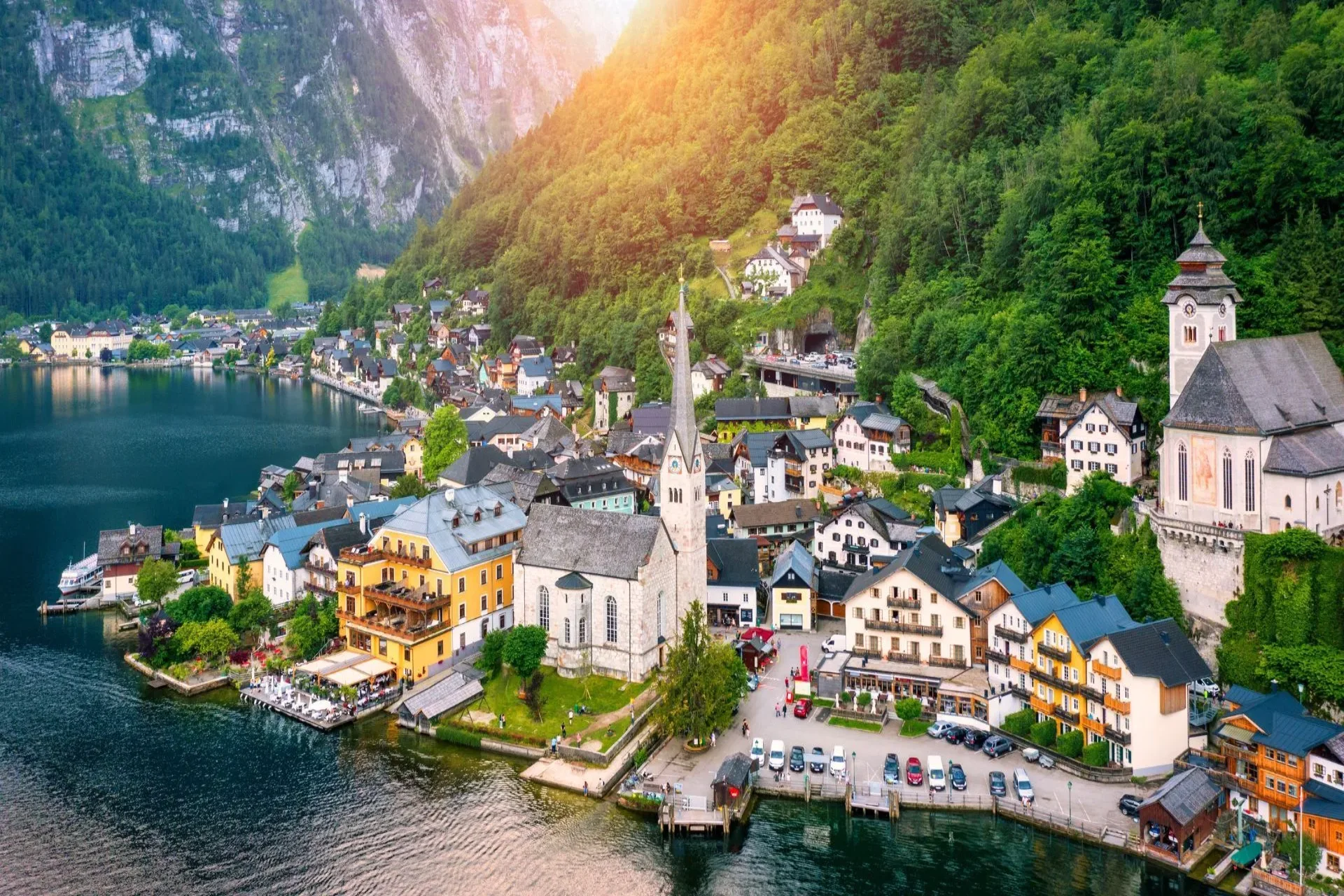 Best landscape places in the world Austria — a stunning best place in the world for scenic travel with snow-capped Alps, crystal lakes and charming alpine villages
