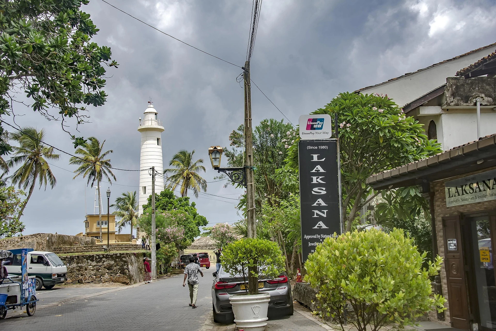 Best Countries to Visit in March from India for a 6-Day – Sri Lanka's Lush Greenery and Golden Beaches