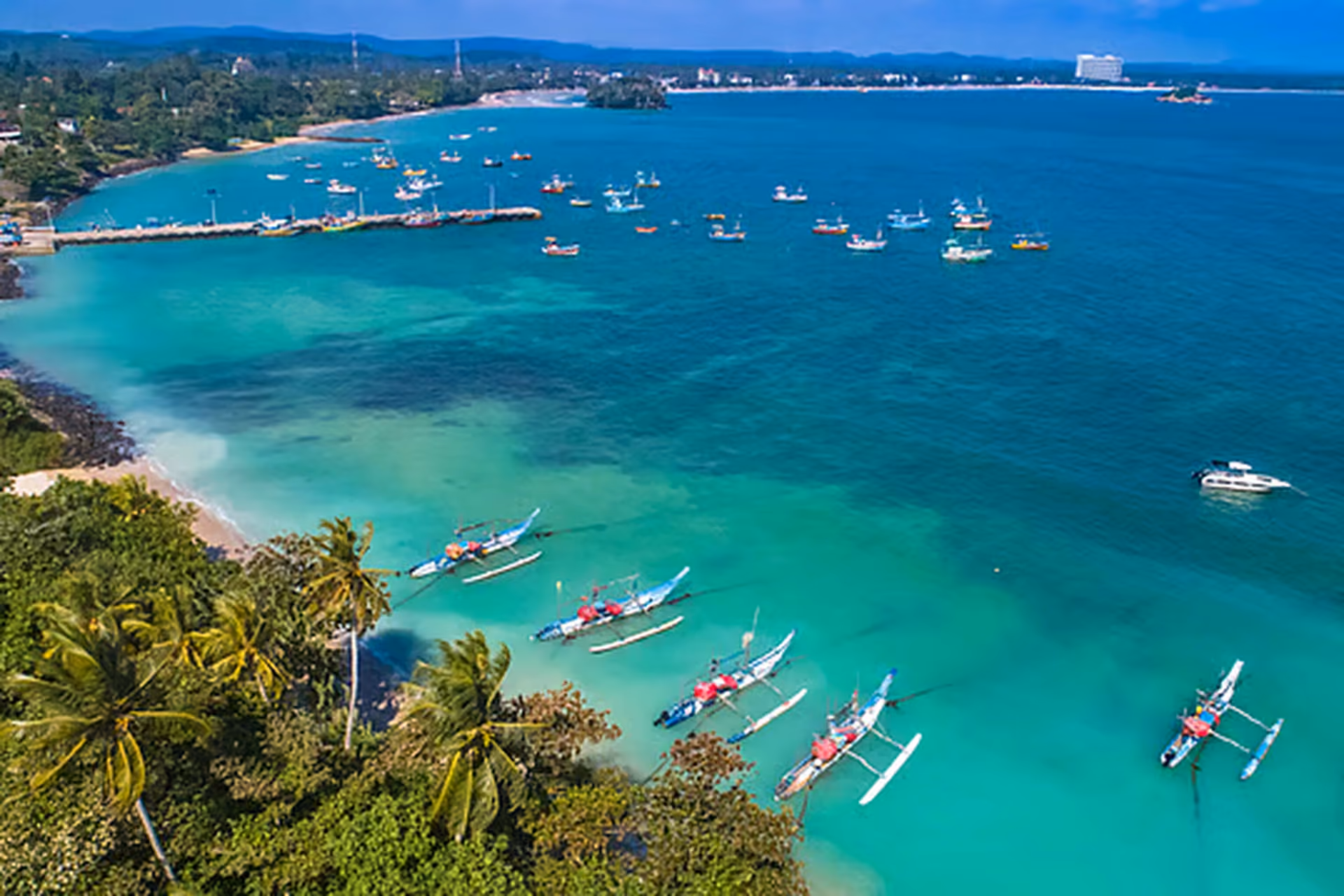 Weligama Beach: Best Sri Lankan Beaches