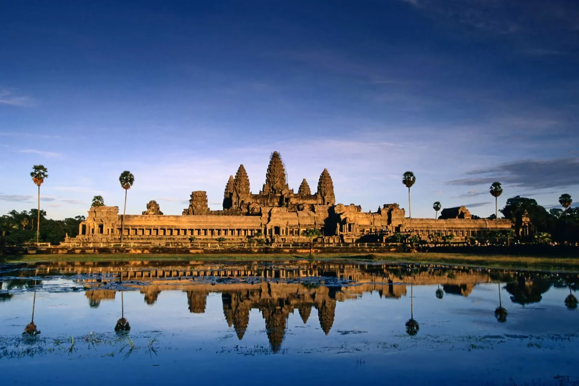 Where silence is the luxury. Angkor Wat at golden hour — the crowds haven't reached the reflection pool yet, and for a moment, it's just the two of you and eight centuries of history, compared to cambodia vs srilanka