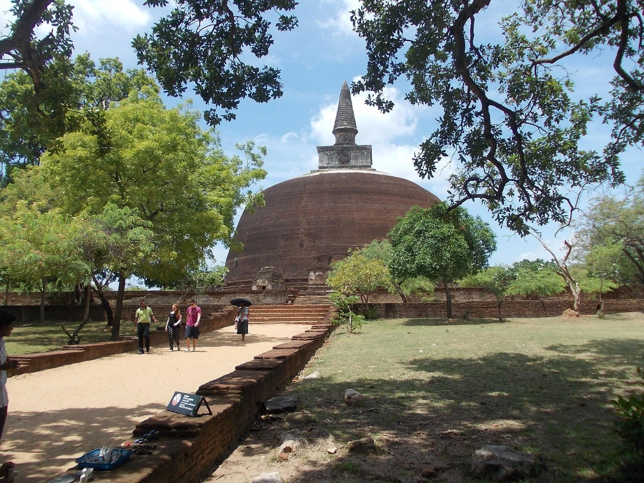 Jetavanaramaya Stupa in Anuradhapura, Sri Lanka — an ancient Buddhist monument and one of the most fascinating places to explore when planning the best countries for 4 days trips in December.