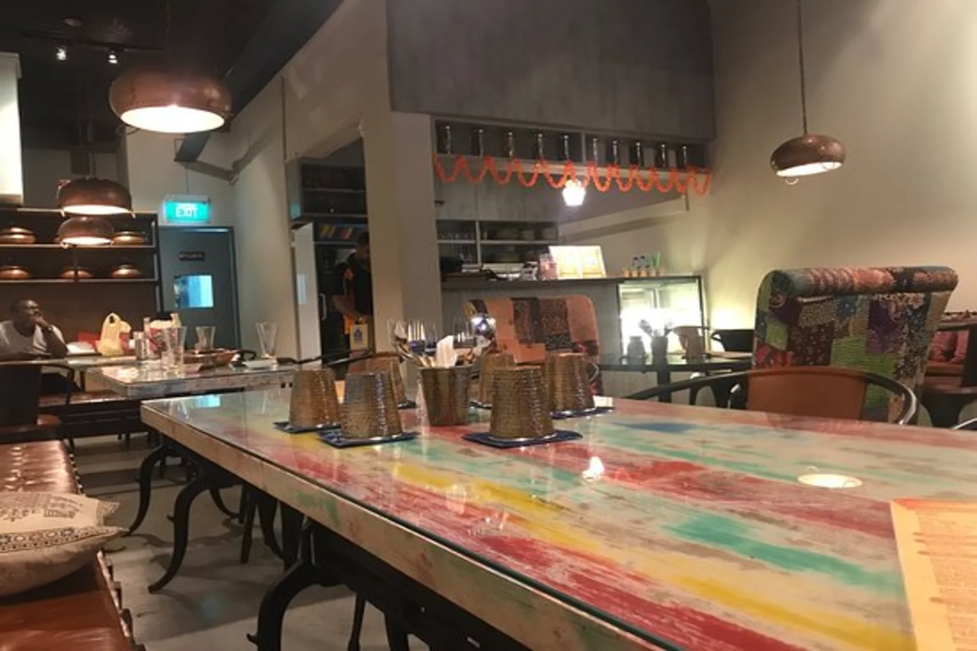 atan Se Indian restaurant interior in Singapore – best Indian restaurants in Singapore vs Thailand for daily meals