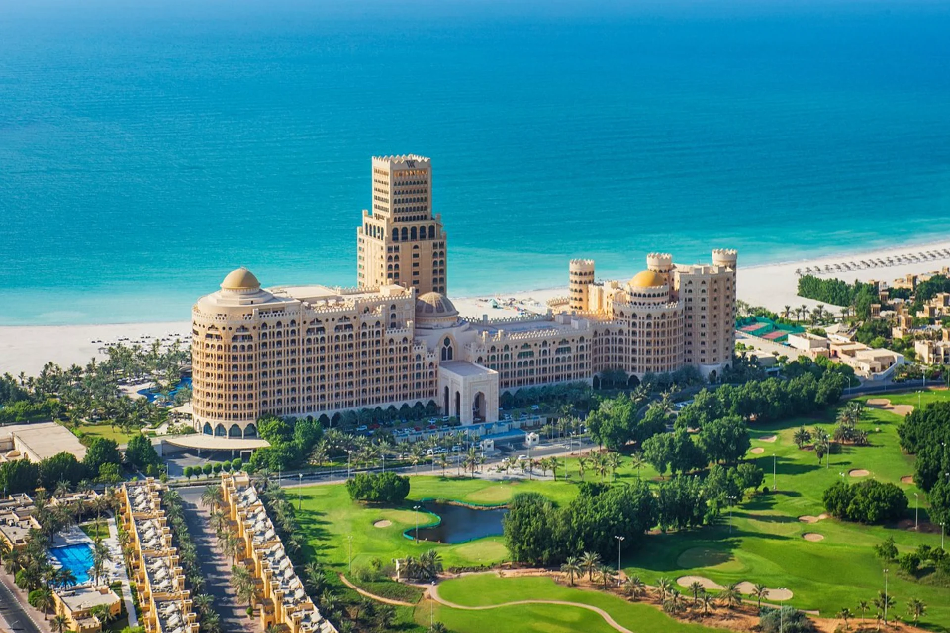 Ras Al Khaimah Hotel — an affordable and practical stay in the heart of RAK, ideal for travelers exploring the emirate's beaches and Hajar mountains.