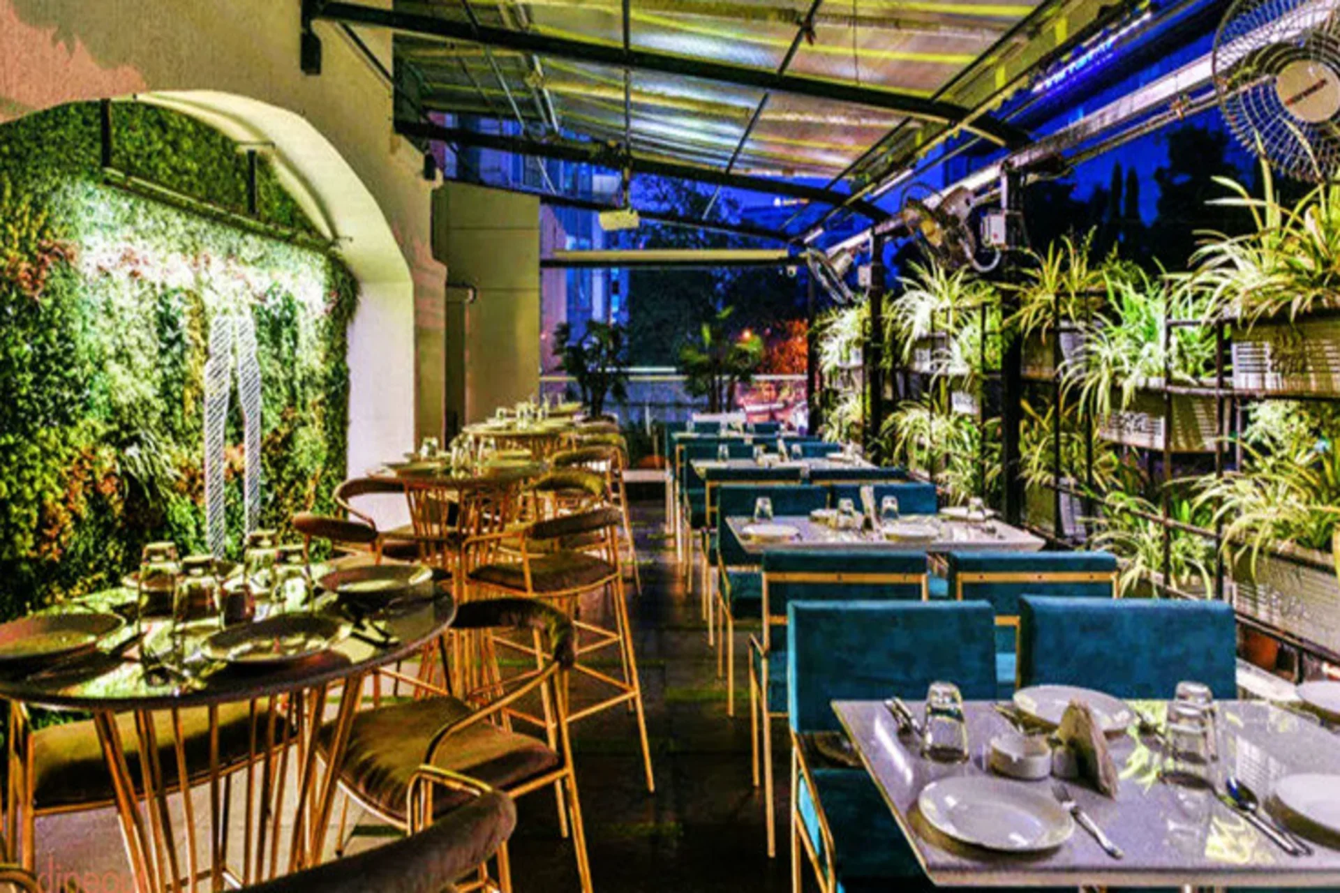 Best Indian restaurants in Azerbaijan — popular dining spots in Baku serving authentic Indian cuisine for Indian travelers.