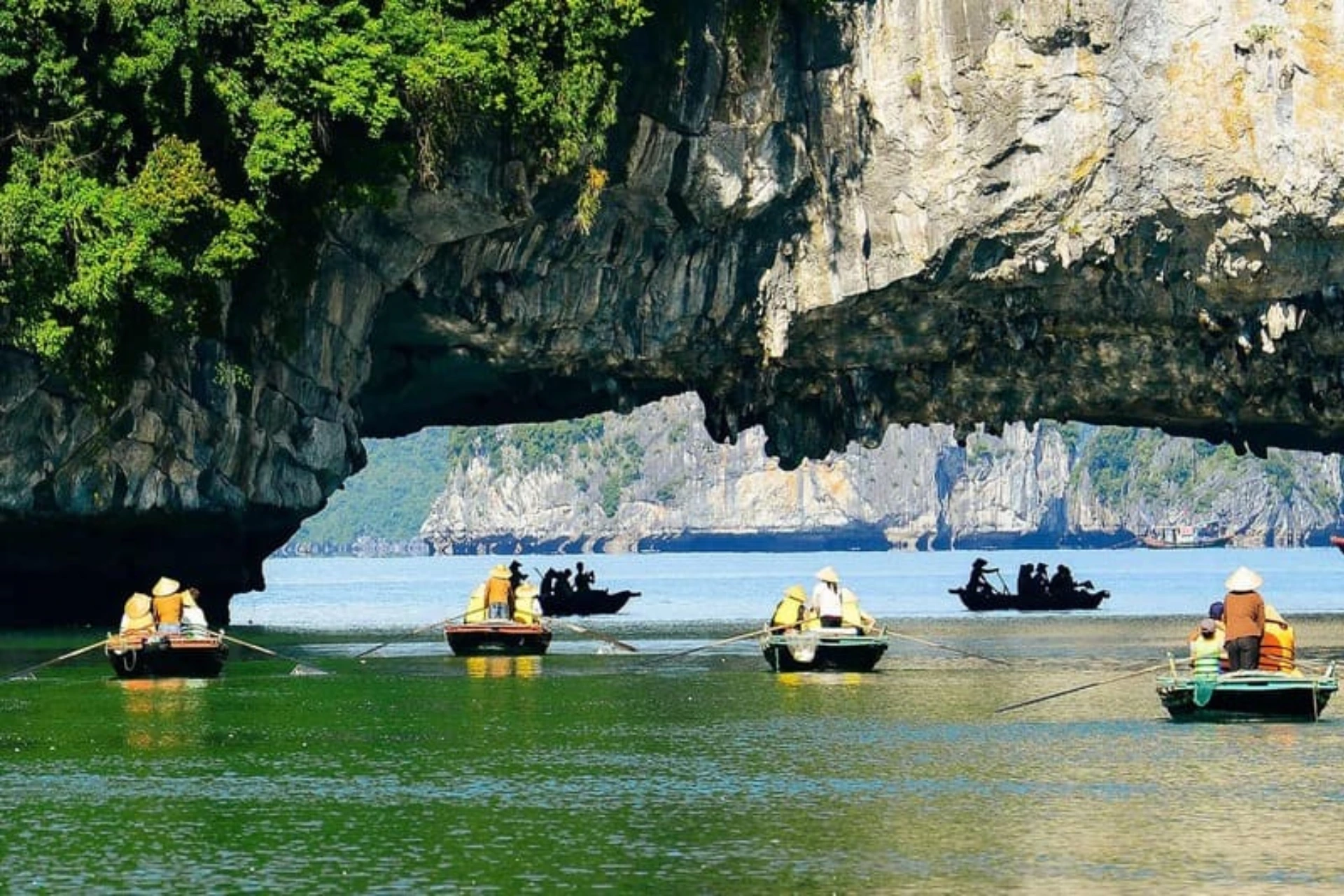 Vietnam For The Romantics: One With Enough Us Time - Luon Cave