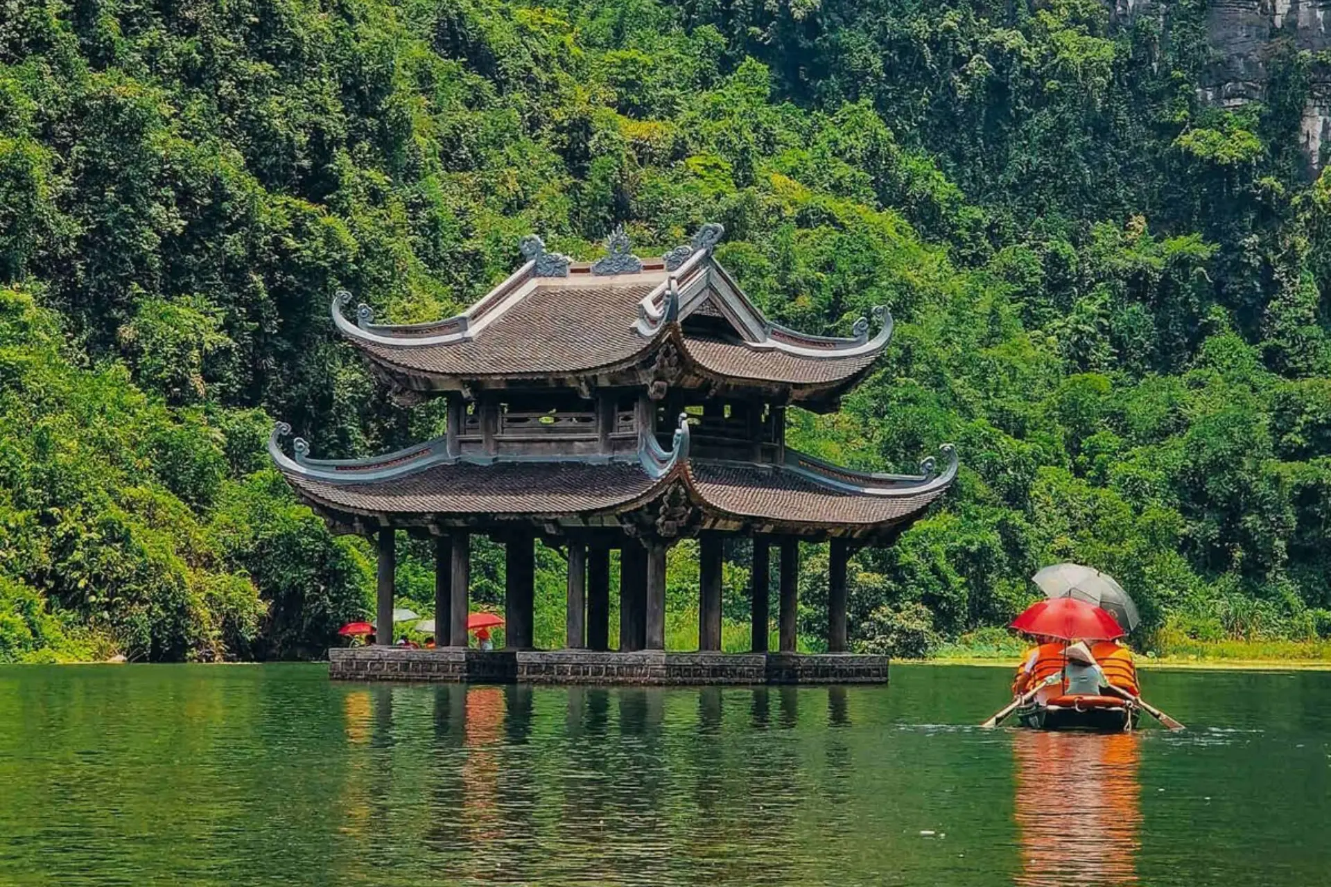Traditional boat ride in Ninh Binh