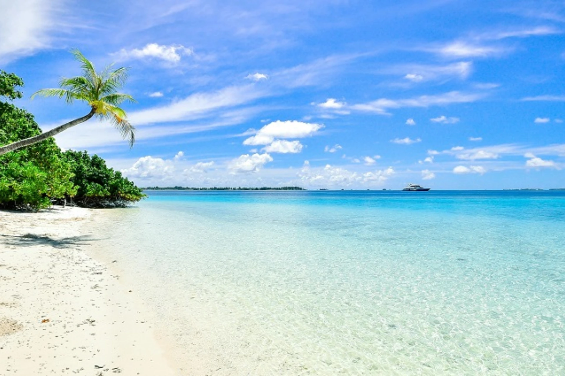 A tropical paradise where temples, beaches, and sunsets come together, making Bali perfect for romance