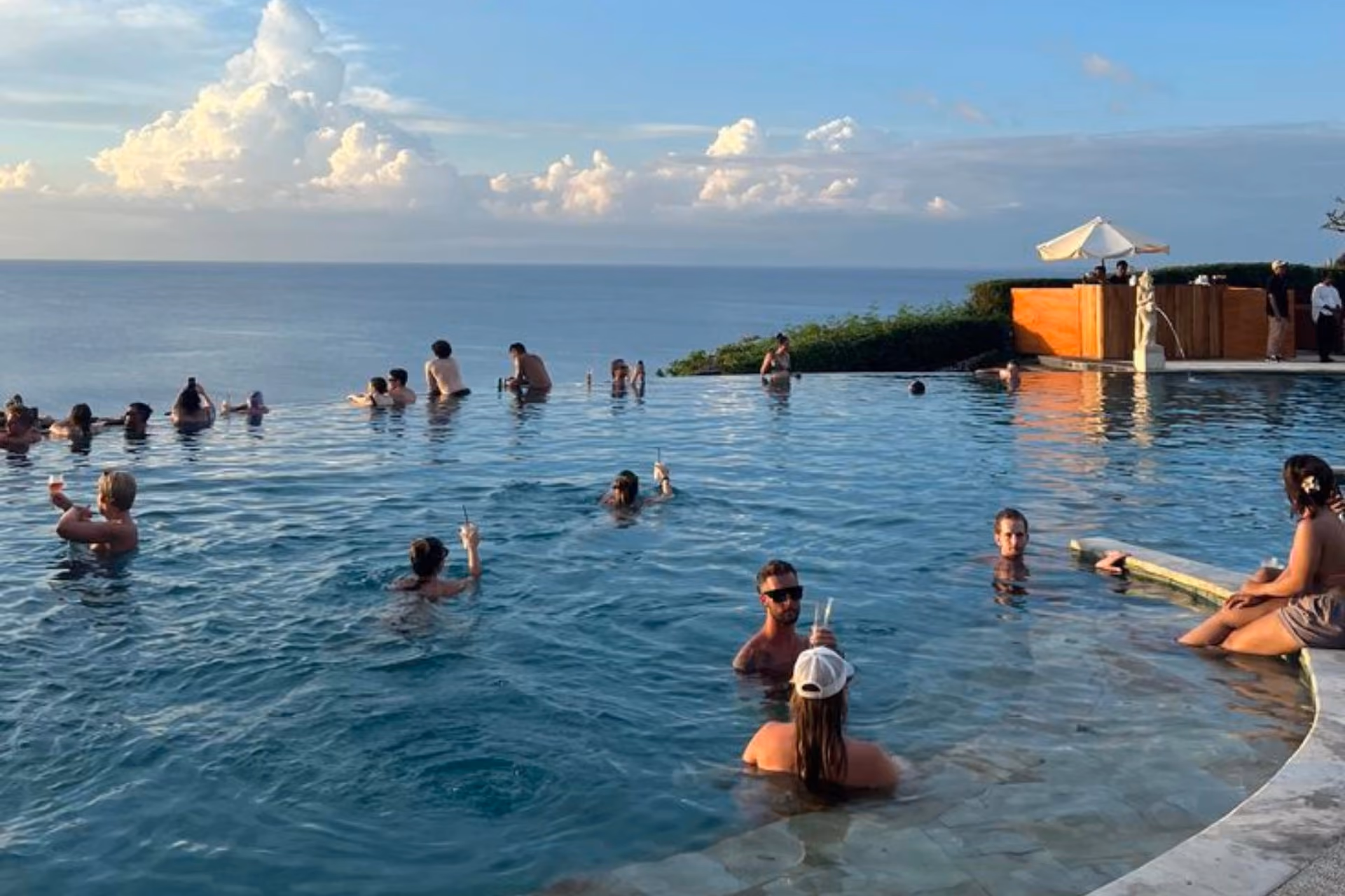 Single Fin Beach Club Bali