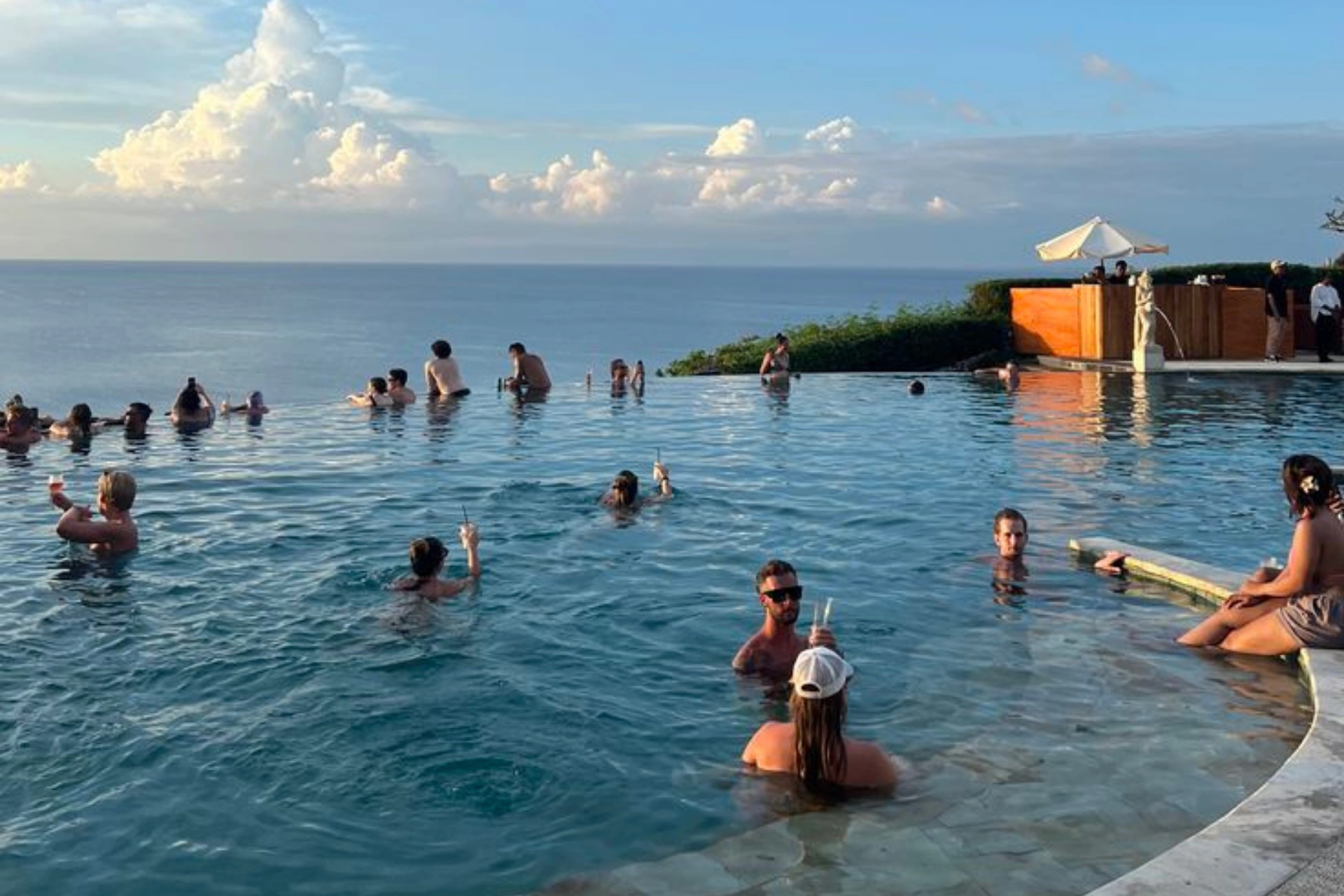 Single Fin Beach Club Bali
