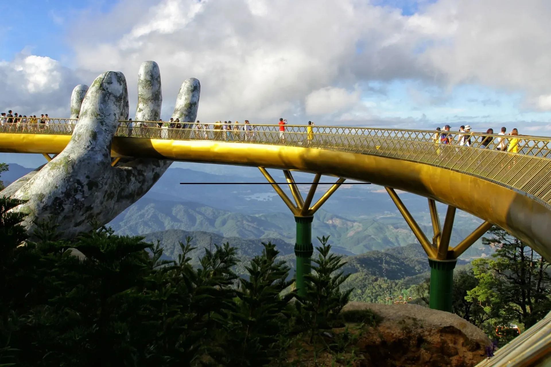 Golden Bridge, Da Nang 