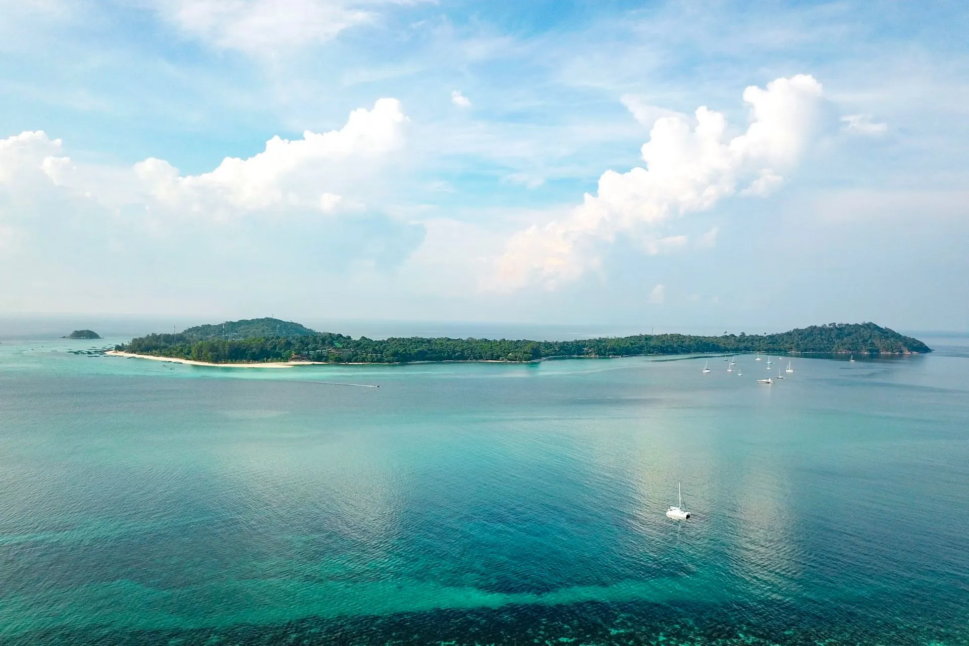 Koh Larn Tropical Island 