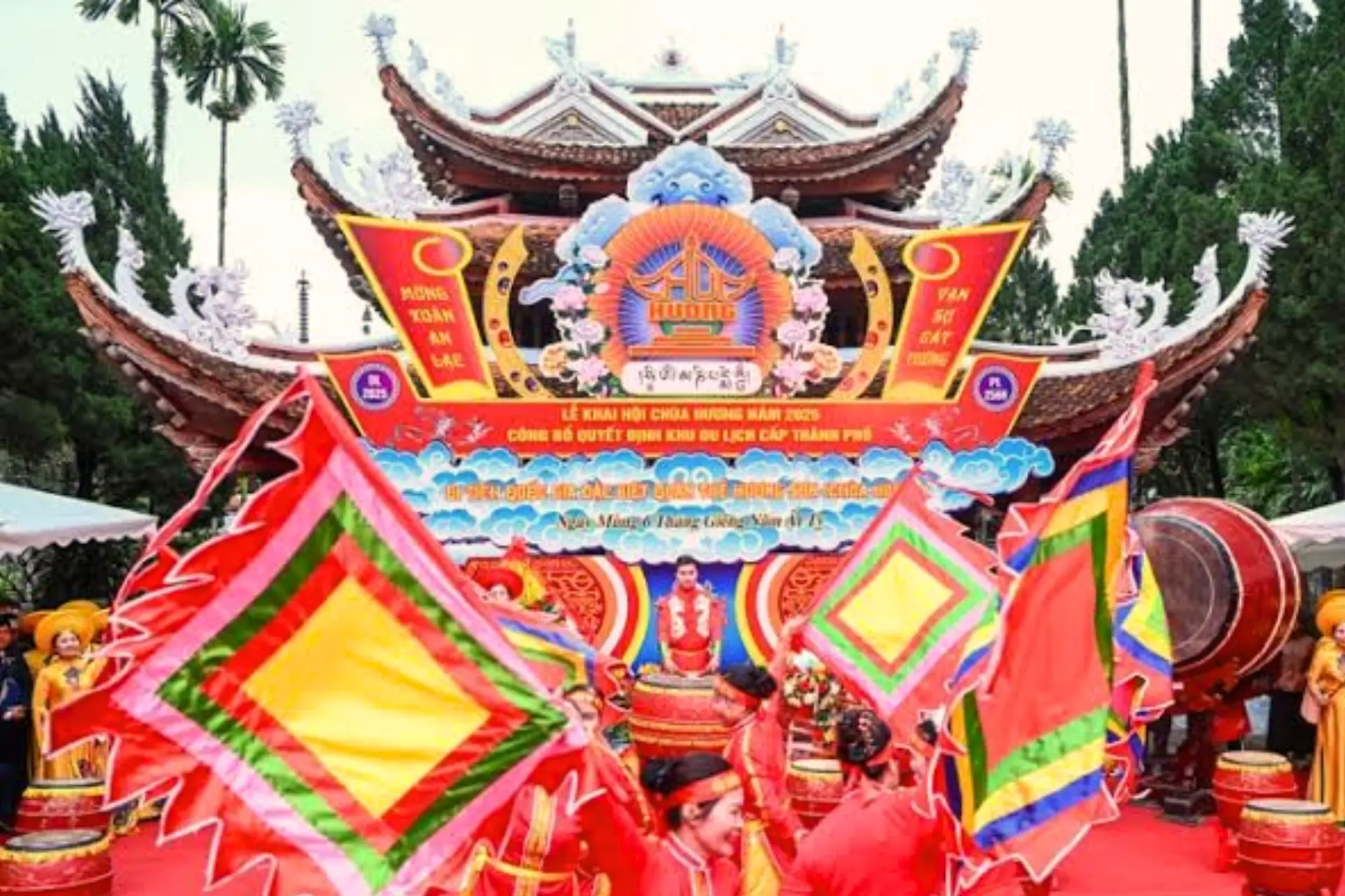 Perfume Pagoda festival Hanoi