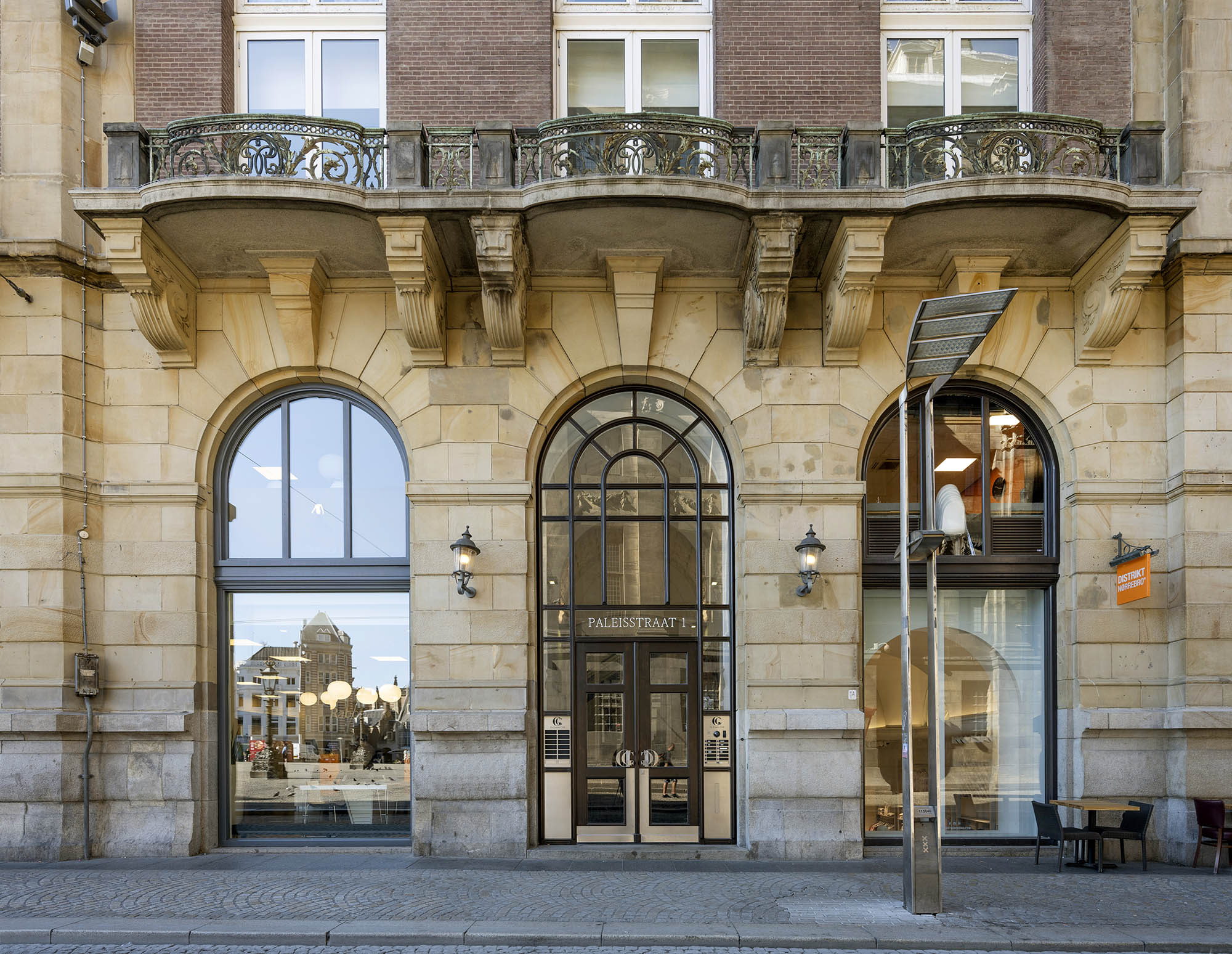 Paleisstraat 1
