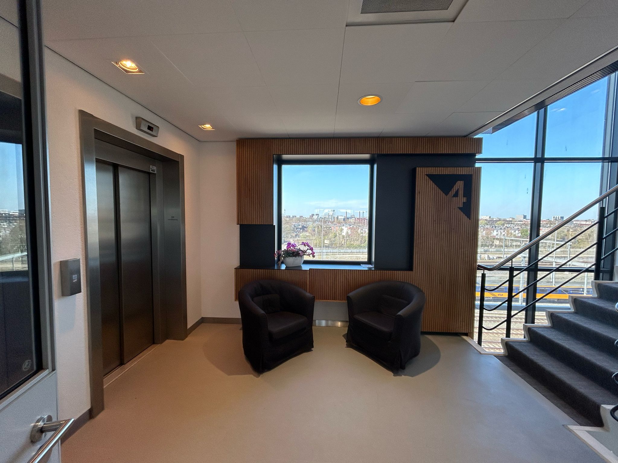 Arthur van Schendelstraat 600