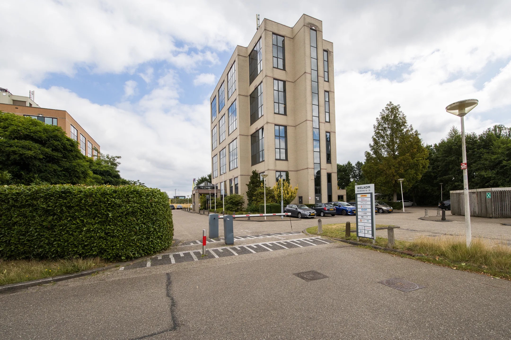 De Brand 10