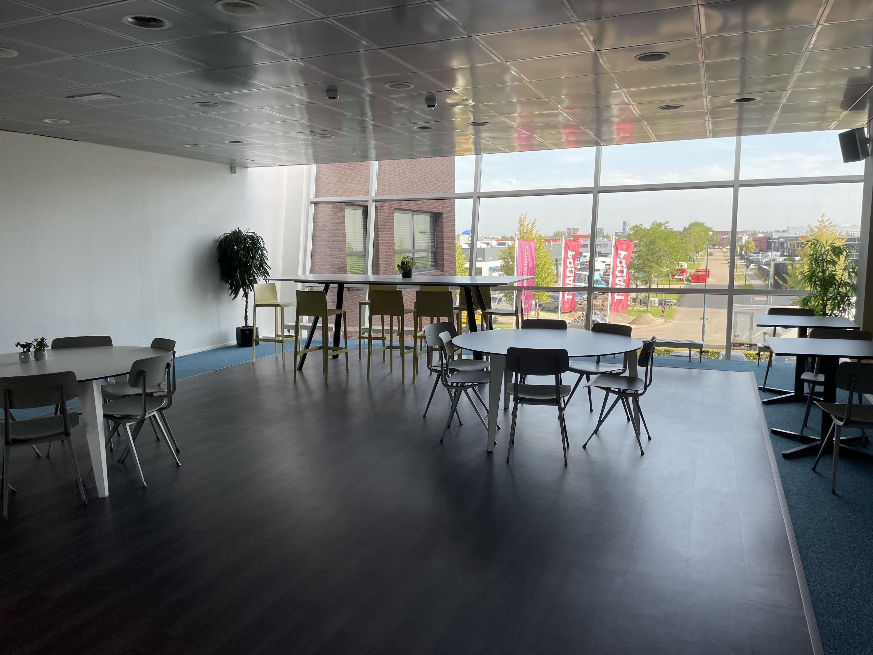 Rijnzathe 12