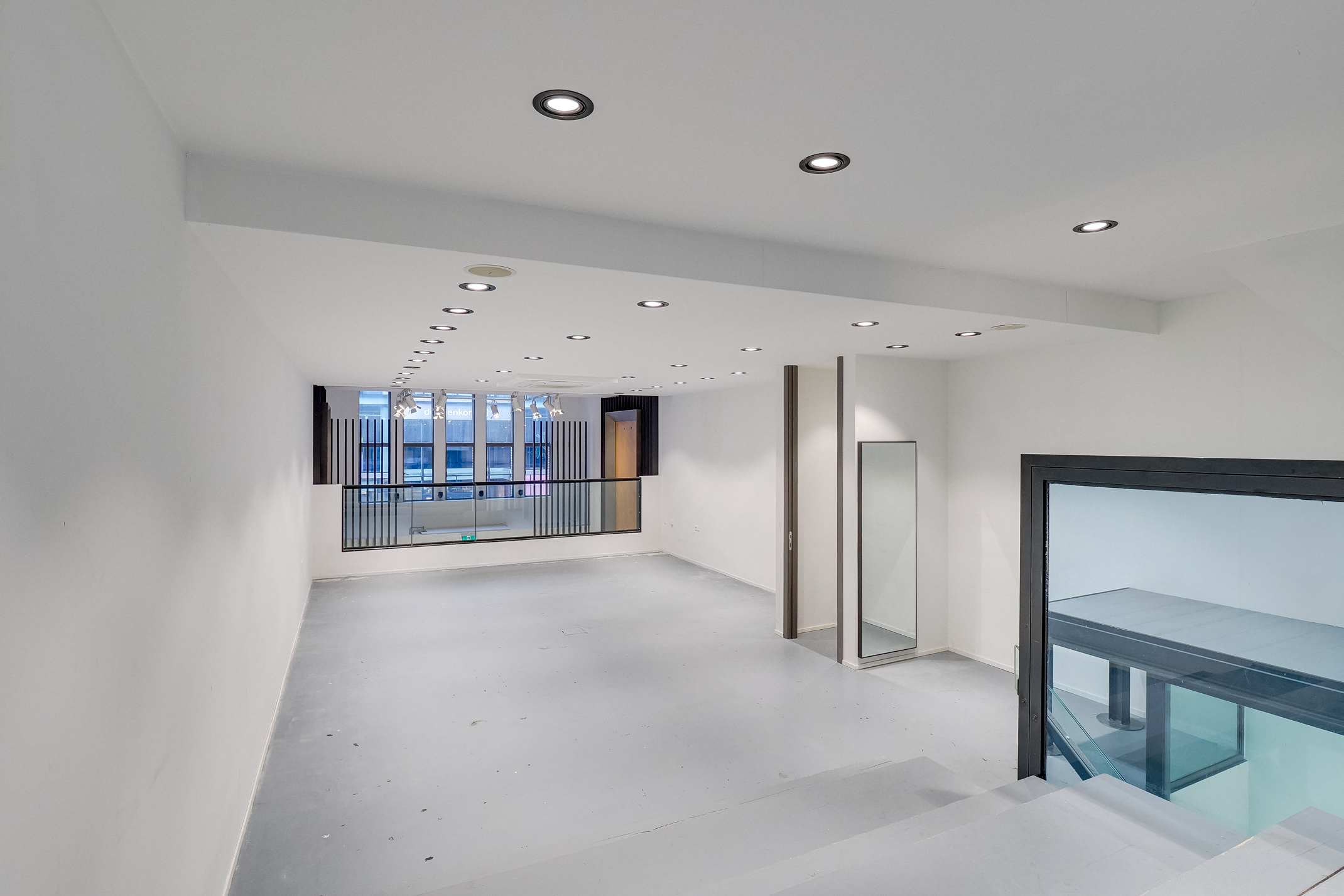 Lange Viestraat 2