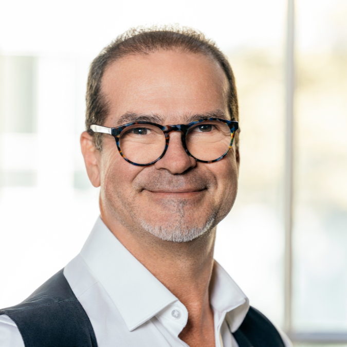 Dr. Jean-Pascal Danneels