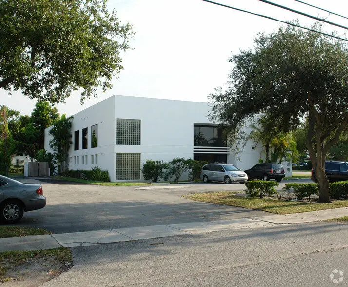 Multi-Purpose Office Building