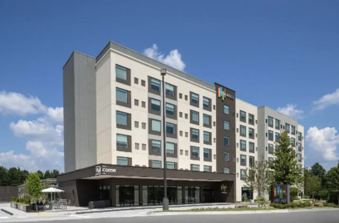 110-Rooms Hotel Deal