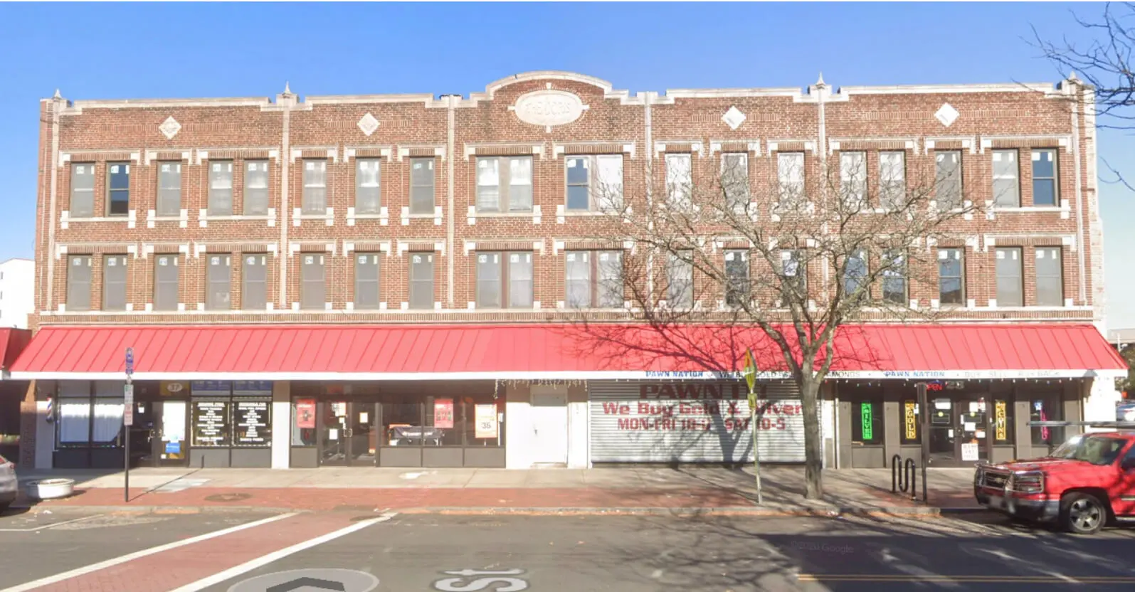 Multifamily Retail Center