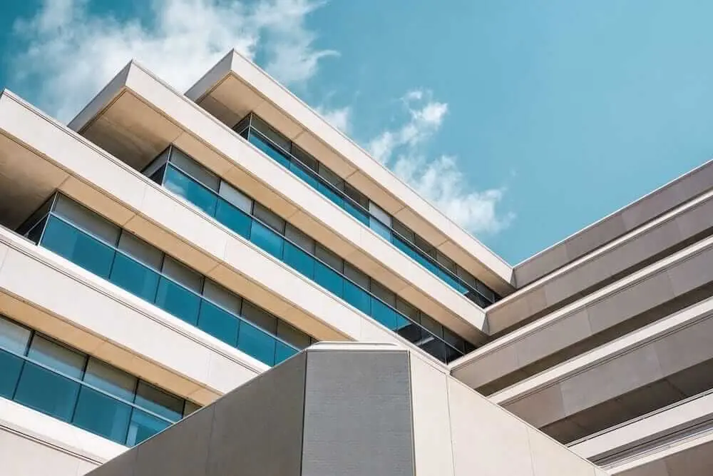 5 Benefits of Mezzanine Financing in Commercial Real Estate