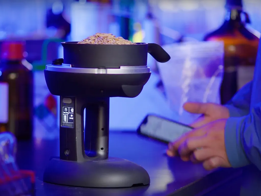 NeoSpectra Scanner In Lab