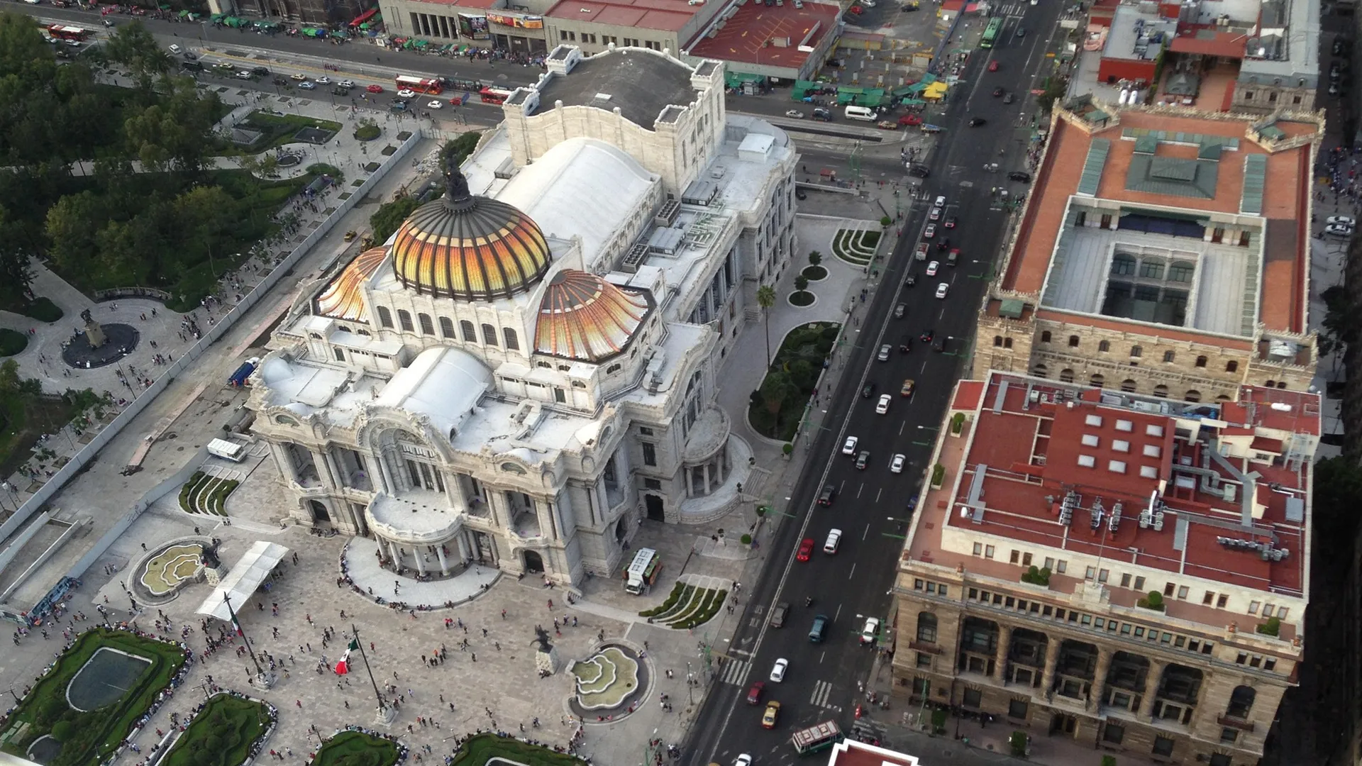 Oficinas Bicoconstrucción y Energía Alternativa