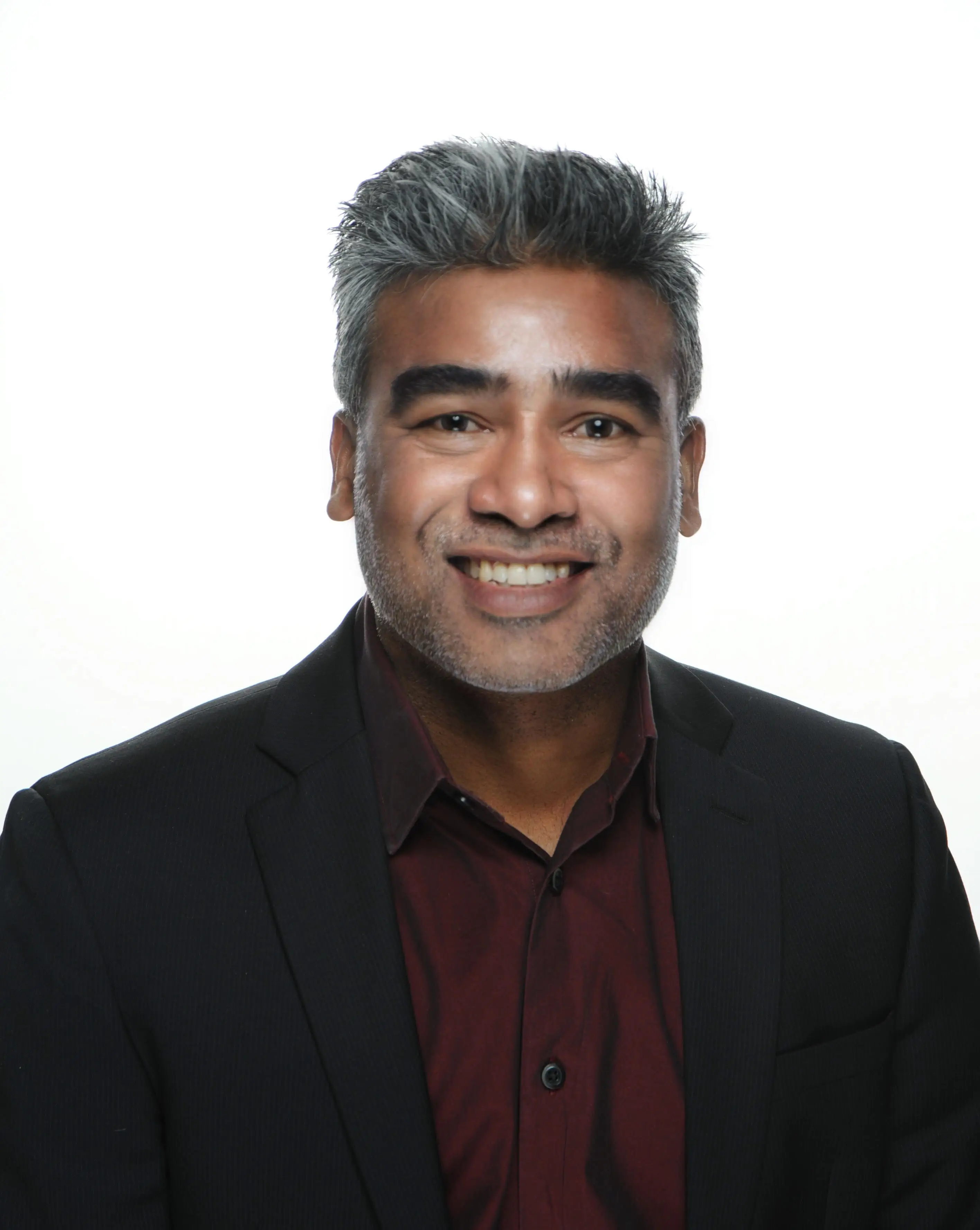 Murali headshot photo