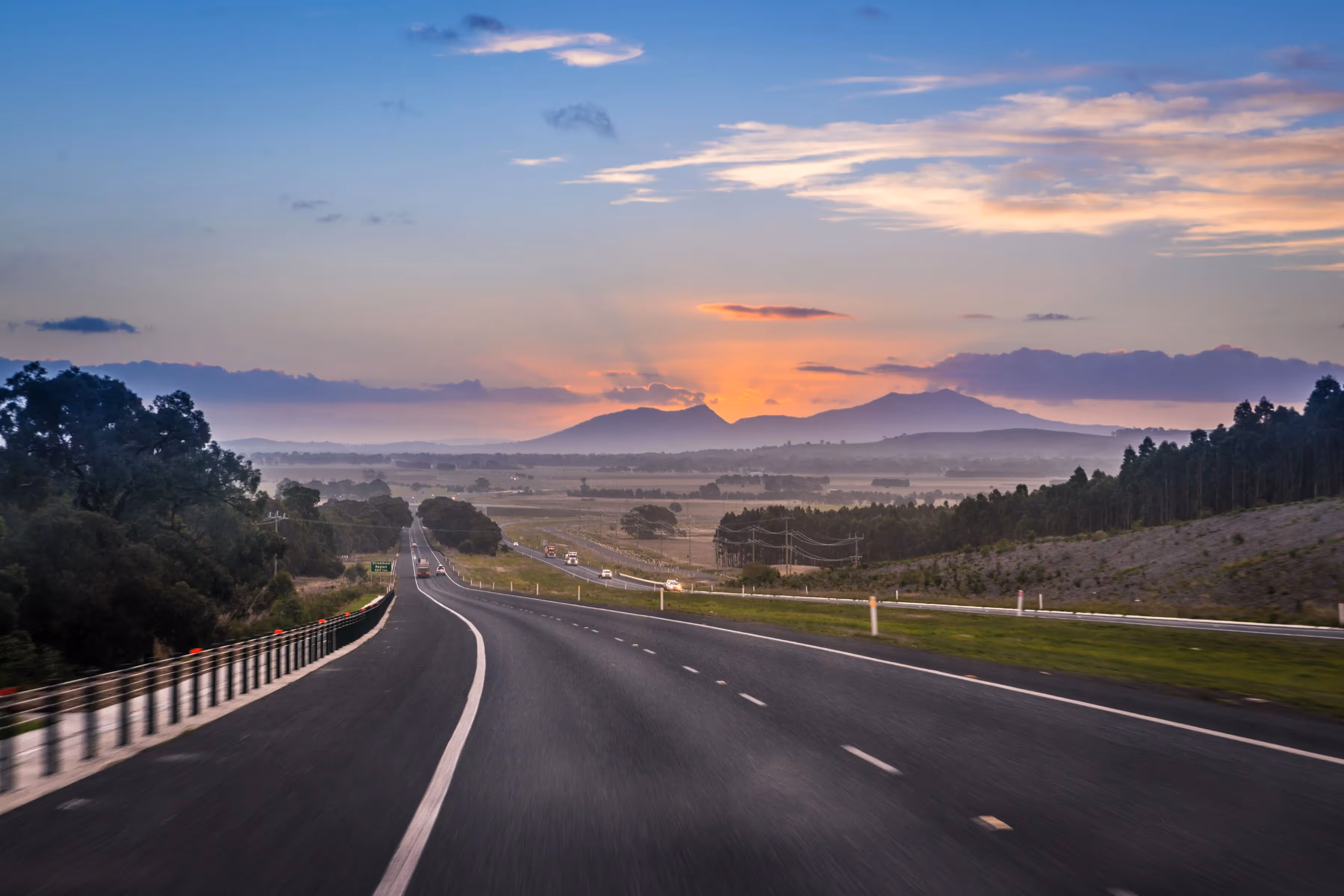 Rural highway in Ararat, Victoria