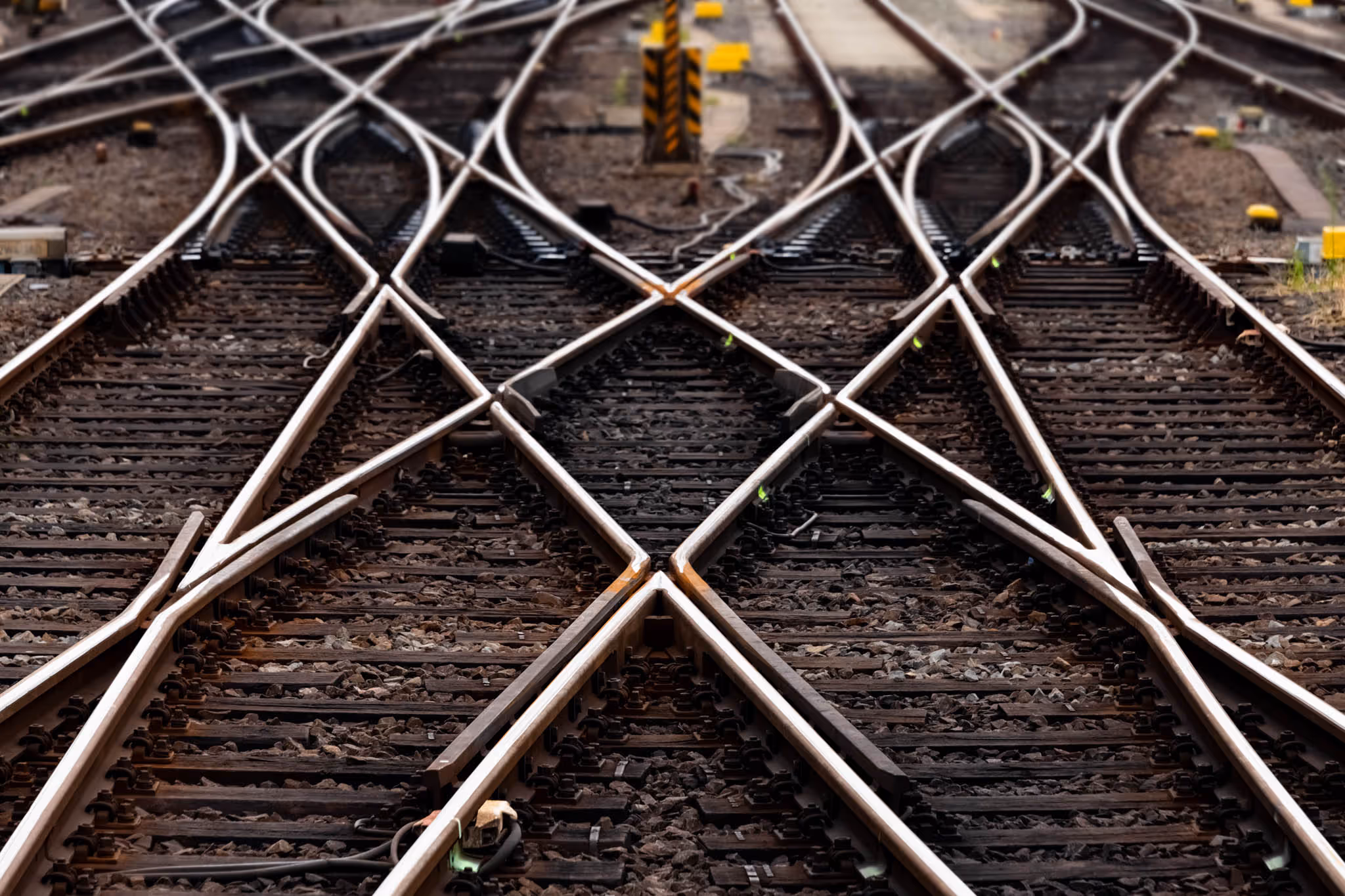 Railway tracks intersection
